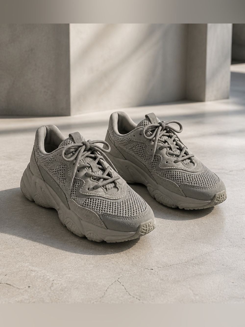 Adidas Ozweego Grey Size 6 - GW6923